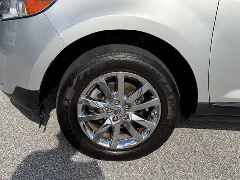 Used 2013 Ford Edge SEL FWD image 4