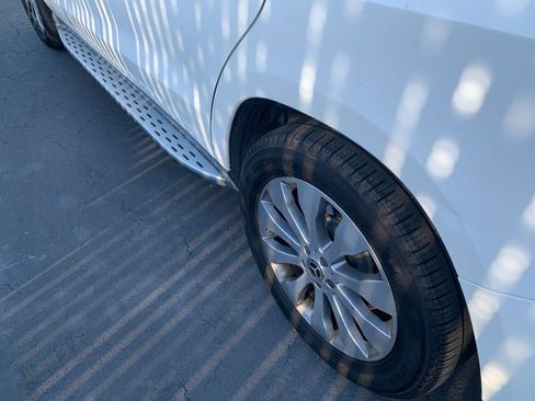 Used 2017 Mercedes-Benz GLS 450 GLS 450 image 8