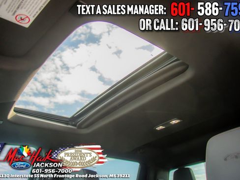 Used 2023 GMC Sierra 2500 AT4 w/ AT4 Premium Plus Package image 13