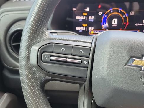 Used 2024 Chevrolet Colorado W/T w/ Technology Package RWD image 20