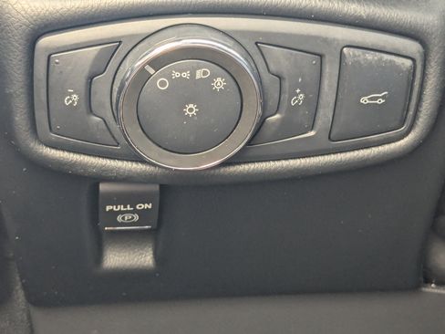 Used 2017 Lincoln MKX Reserve image 32