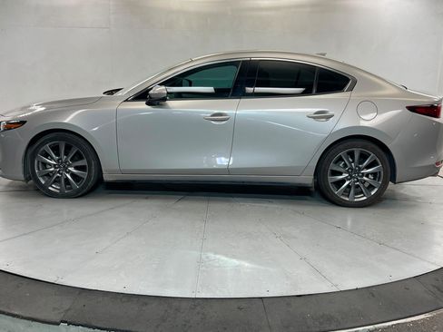 Used 2022 MAZDA MAZDA3 s AWD/4WD image 2