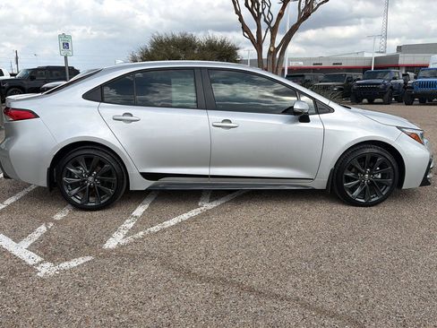 Certified 2026 Toyota Corolla SE image 2