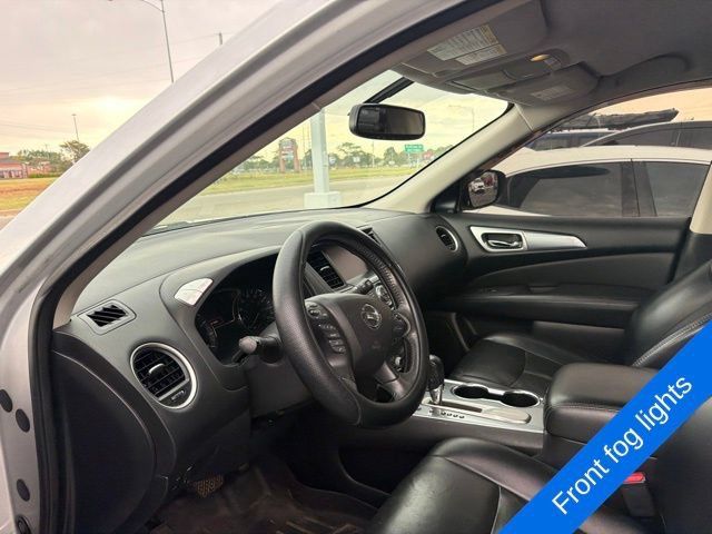 Used 2018 Nissan Pathfinder SL FWD image 14