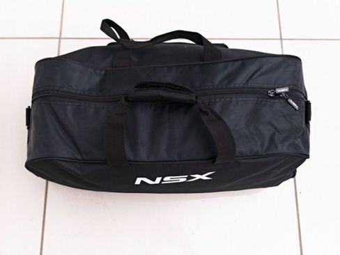 Used 2017 Acura NSX image 30