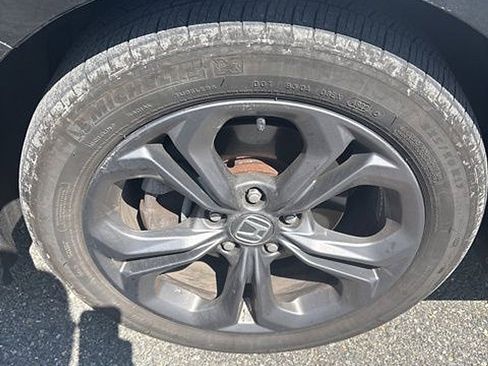 Used 2023 Honda Accord EX image 13