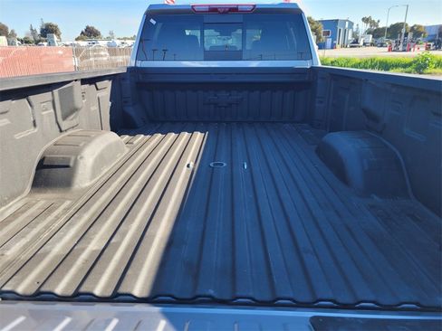 Used 2025 Chevrolet Silverado 3500 LTZ w/ LTZ Premium Package image 10