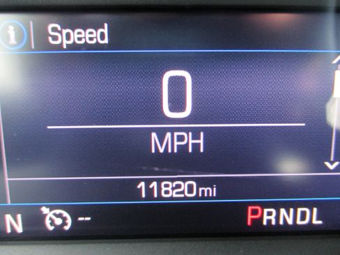 Used 2024 Chevrolet Equinox RS w/ LPO, Floor Liner Package FWD image 24
