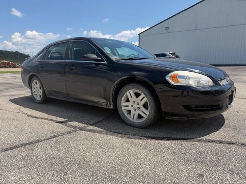 Used 2012 Chevrolet Impala LT FWD image 2