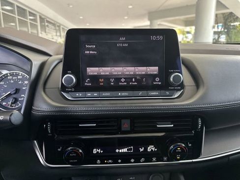 Used 2022 Nissan Rogue SV w/ SV Premium Package AWD/4WD image 25