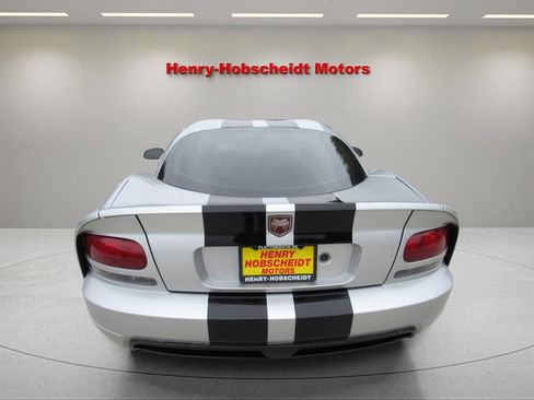 Used 2009 Dodge Viper SRT-10 image 3