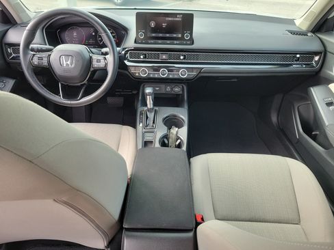 Used 2024 Honda Civic EX image 17