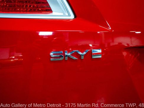 Used 2009 Saturn Sky Red Line RWD image 32