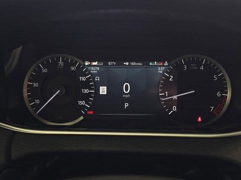 Used 2023 Land Rover Range Rover Evoque S image 37