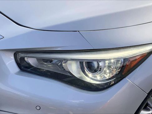 Used 2019 INFINITI Q50 Luxe w/ Essential Package (3.0T Luxe) image 28