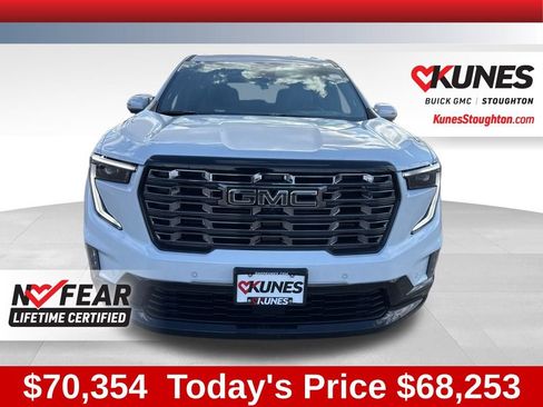 New 2026 GMC Acadia Denali Ultimate w/ LPO, Floor Liner Package AWD/4WD image 5