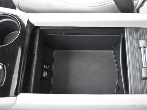 Used 2016 Honda Pilot Elite image 35