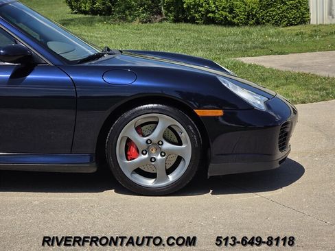 Used 2004 Porsche 911 Carrera RWD image 37