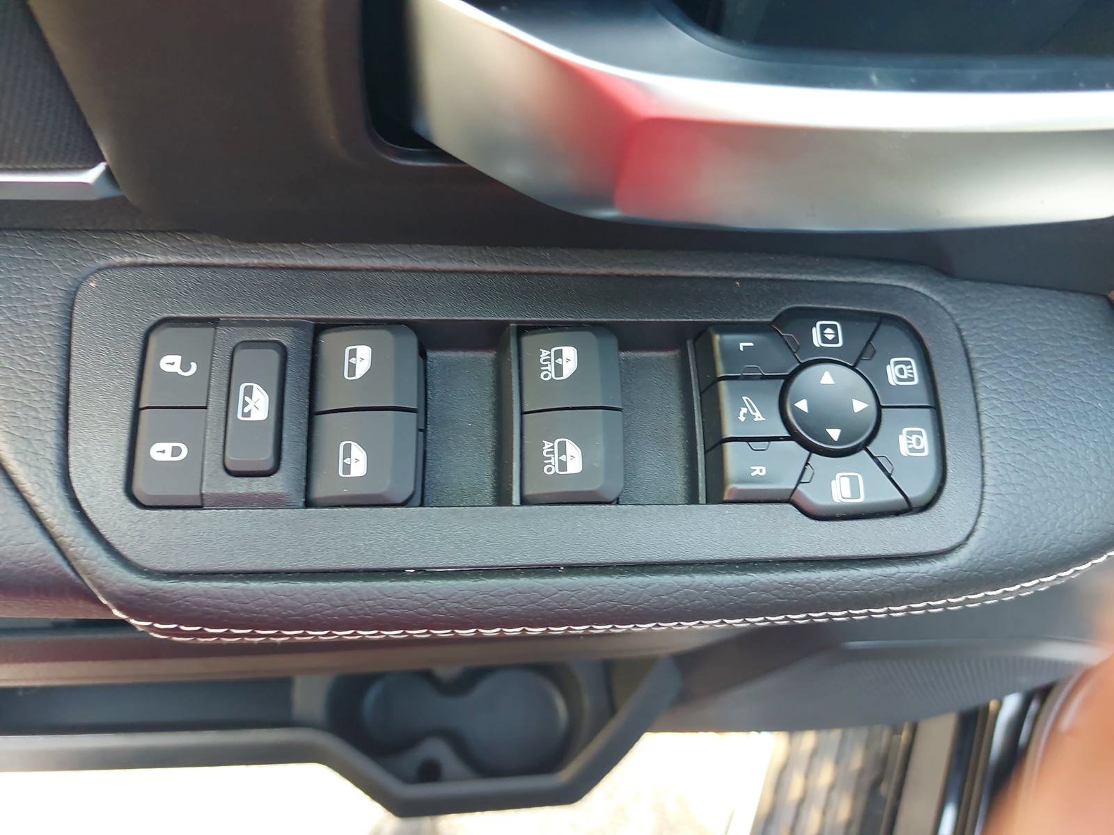New 2027 RAM 3500 Big Horn AWD/4WD image 28