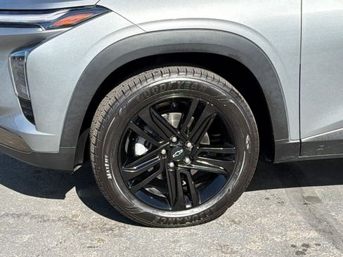 Used 2024 Chevrolet Trax ACTIV w/ Driver Confidence Package FWD image 9