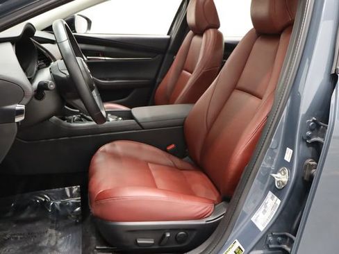 Used 2023 MAZDA MAZDA3 s image 11