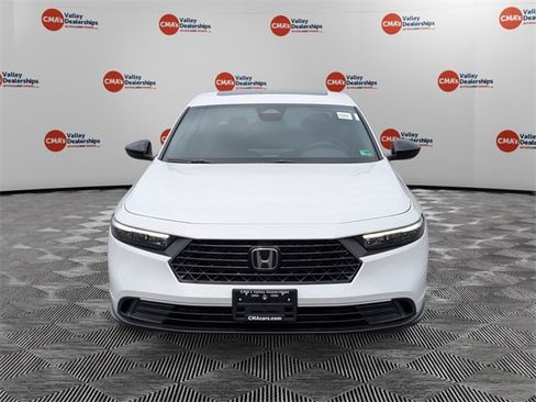 Used 2025 Honda Accord Sport image 2