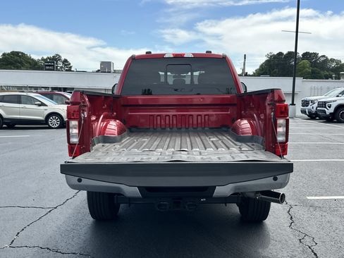 Used 2021 Ford F250 XLT w/ XLT Premium Package AWD/4WD image 14