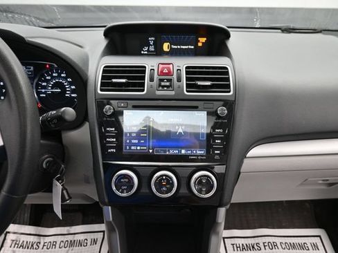 Used 2018 Subaru Forester 2.5i Premium AWD/4WD image 17