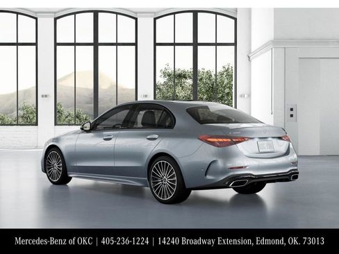 Used 2026 Mercedes-Benz C 300 4MATIC Sedan image 29