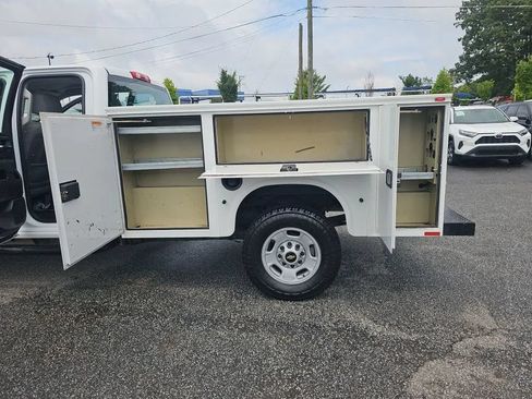 Used 2015 Chevrolet Silverado 2500 W/T RWD image 19