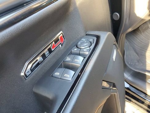 Used 2025 GMC Sierra 1500 AT4 w/ AT4 Premium Package AWD/4WD image 18