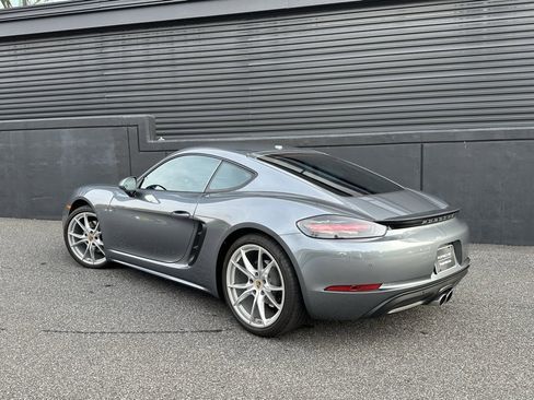Certified 2025 Porsche 718 Cayman image 8