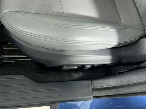 Used 2019 Subaru Outback 3.6R Limited image 13