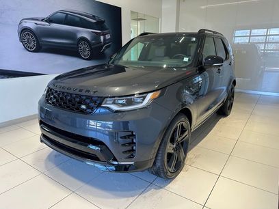 New 2025 Land Rover Discovery Dynamic SE