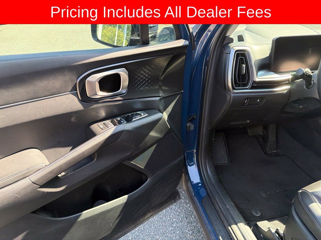 Used 2024 Kia Sorento S w/ Panoramic Sunroof Package AWD/4WD image 7