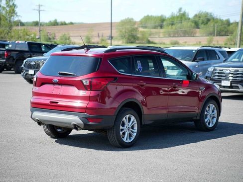 Used 2019 Ford Escape SEL AWD/4WD image 5