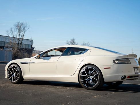 Used 2014 Aston Martin Rapide S image 10