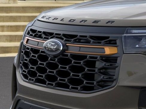 New 2026 Ford Explorer Tremor image 17