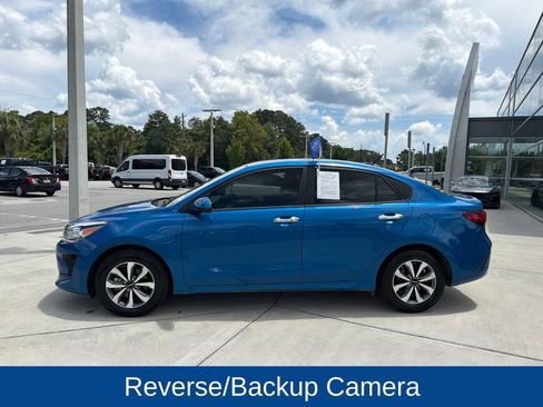 Used 2023 Kia Rio S w/ Technology Package FWD image 3