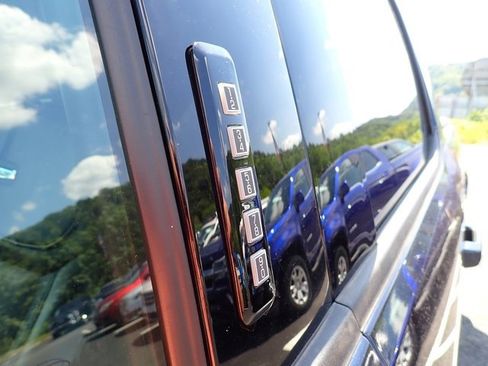 Certified 2024 Ford F150 Platinum image 15