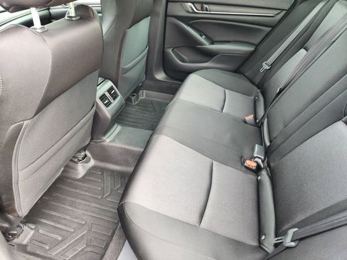 Used 2019 Honda Accord EX image 13