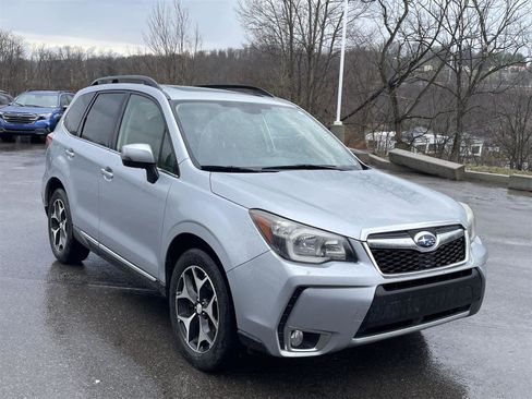 Used 2015 Subaru Forester 2.0XT Touring w/ Eyesight & Navigation System image 5