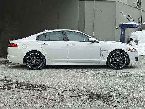 Used 2015 Jaguar XF Portfolio image 3