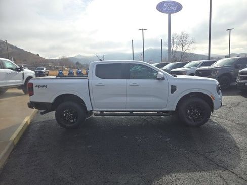 New 2025 Ford Ranger Lariat w/ Black Appearance Package AWD/4WD image 8