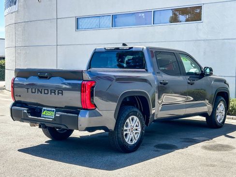Used 2024 Toyota Tundra SR5 w/ SR5 Convenience Package AWD/4WD image 6