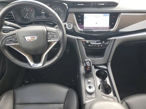 Certified 2023 Cadillac XT6 Premium Luxury w/ Platinum Package image 30