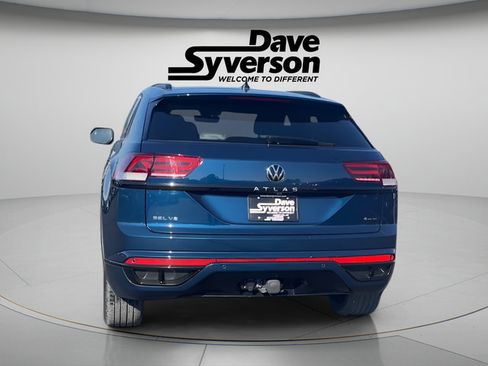 Used 2023 Volkswagen Atlas Cross Sport SEL R-Line AWD/4WD image 4