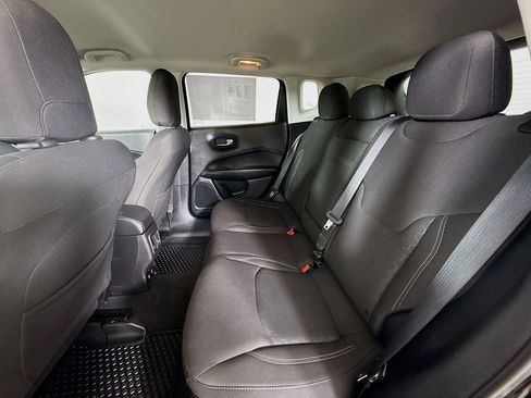 Used 2018 Jeep Compass Sport w/ Tech Group image 22