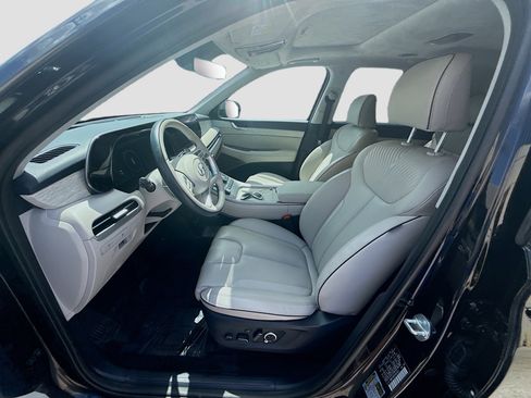 Used 2023 Hyundai Palisade Calligraphy FWD image 16