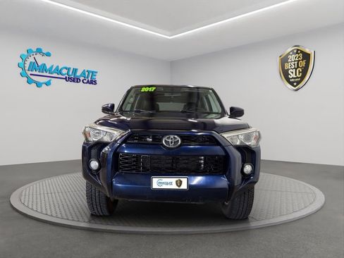 Used 2017 Toyota 4Runner SR5 image 8